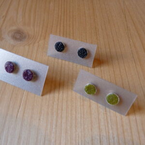 Boucles d’oreille “Pigment ” puces – Image 2