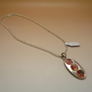 Collier “Dento Aka” – Image 2